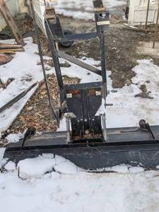 lot 848 image: Four Foot Plow Blade