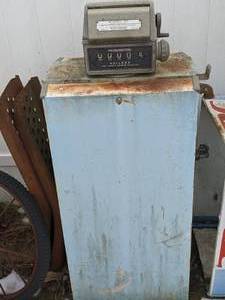 lot 866 image: Vintage Gilbarco Gas Pump