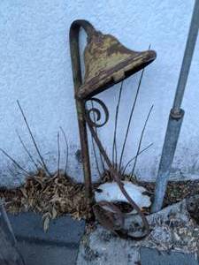 lot 881 image: Large Rusty Outdoor Sconce Light