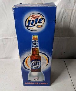 lot 66 image: Miller Lite Bubbler Light in Box