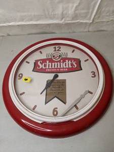 lot 224 image: Schmidts Beer Advertising Clock