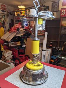 lot 1356 image: Unique Ashtray Table Lamp