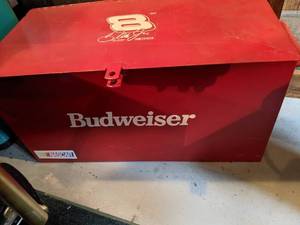 lot 1368 image: Vintage Budweiser  Dale earnhardt Jr. Tool chest