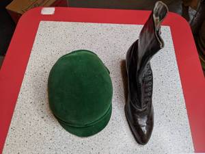 lot 1345 image: Vintage Boot and hat
