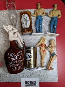 lot 1346 image: Assortment of Eclectic figurines and Miscellaneous
