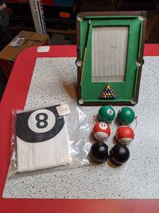 lot 1348 image: Billiards Themed Items