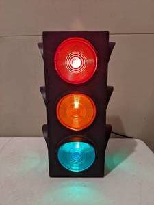 lot 1268 image: Indoor Traffic Light