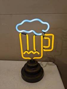 lot 1239 image: Neon Beer Mug Table Sign