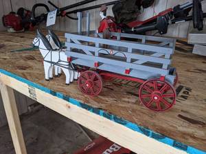 lot 818 image: Vintage Wood Horse and Cart Toy