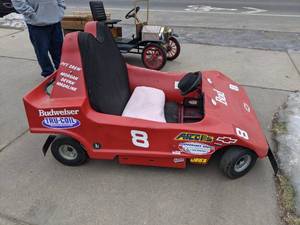 lot 14 image: Pacer Budweiser Branded Go Kart TESTED AND WORKING (Check out the Video)
