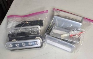 lot 987 image: (14) Travel Size LED Lights