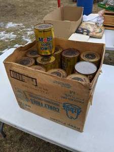 lot 1128 image: 22 Cans of Mobil Super Low-30