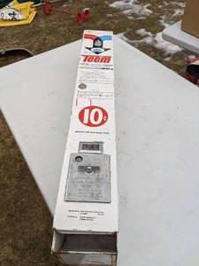 lot 1132 image: Once Column Teem Laundry Tablet Vending Machine