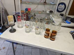 lot 1159 image: Branded Mugs and Pitchers