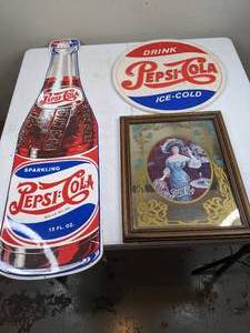 lot 1194 image: 3 Pieces of Pepsi Wall Decor