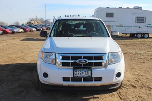2010 Ford Escape XLS 4x4 - 2 Owners -