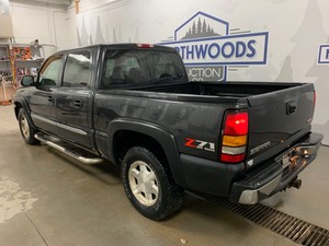 2004 GMC Sierra 1500 4x4 -No Reserve-
