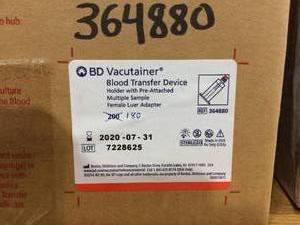 1 Open Box BD Vacutainer Blood Transfer Device Holder with Pre-Attached Multiple Sample Female Luer Adapter 364880