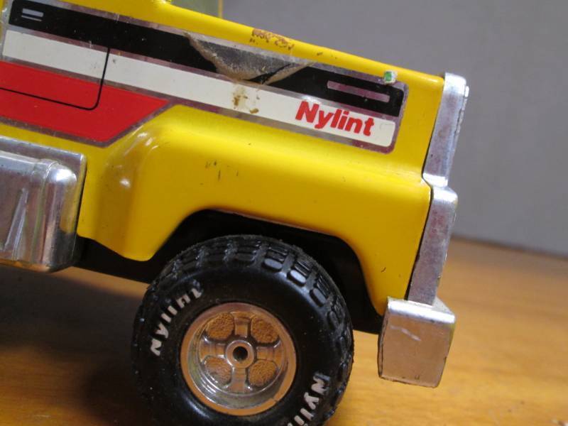 lot 72 image: Nylint Toy Truck See Photos...
