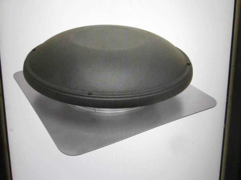 lot 34 image: Master Flow 1500 CFM Shingle Match ...