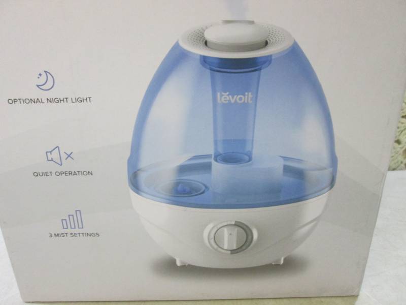 lot 24 image: Ultrasonic Cool Mist Humidifier  CS...