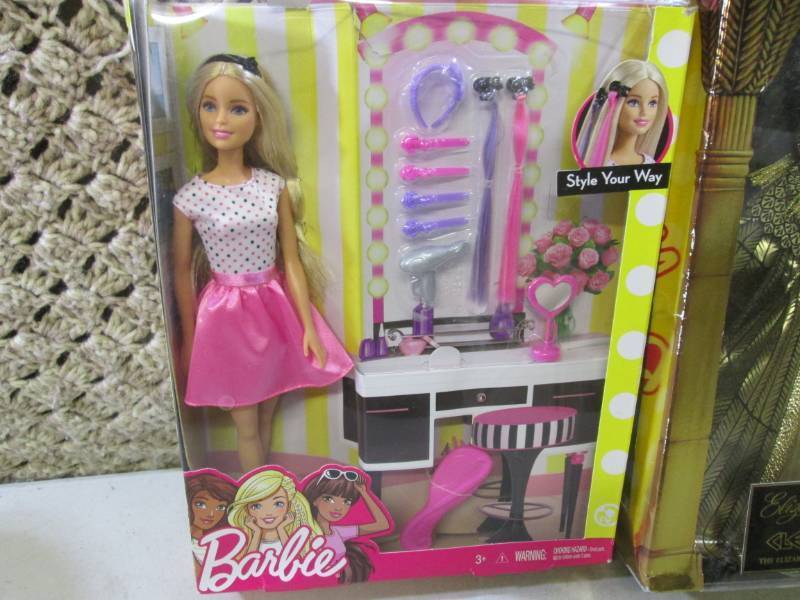 lot 147 image: Barbie and Elizabeth Taylor in Cleo...