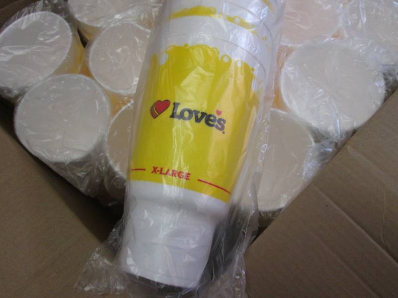 lot 35 image: Case of 300 44 ounce Hot or Cold In...