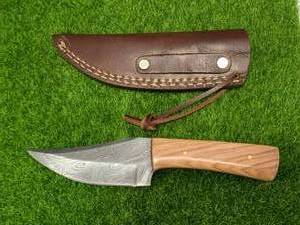 Damascus Steel Knife Full Tang with Sheath 8 Overall Length