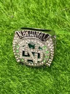 UND Hockey Championship Replica Ring