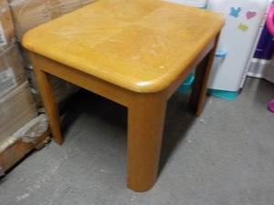 Wood end table 21 x 23 x 19...
