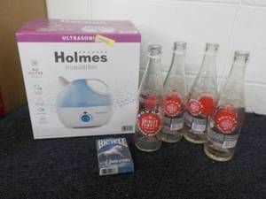 Holmes Humifier, Shirley Temple Bot...