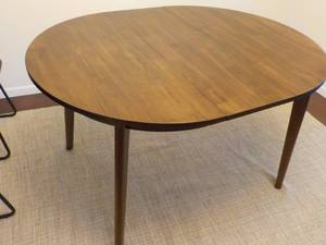 New Dining Table 52 x 40 with 12 L...