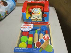 Fisher Price Chatter Phone and Mode...