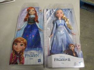 Frozen Anna and Elsa Dolls...