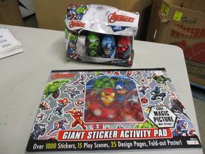 Avengers Bowling Set and Avengers G...