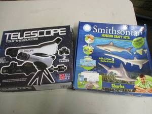 Smithsonian Shark Craft Kit and Tel...