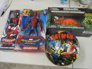 2 Spiderman Action Figures and a Di...