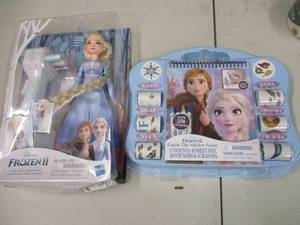 Frozen Elsa Doll and Coloring Set...