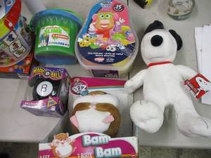 Mrs. Potato Head, Slime and Other T...
