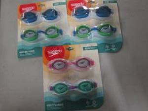 lot 30 image: 6 pr Kids 3-8 yrs Speedo Swim Goggl...