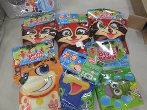 lot 73 image: 6pks Glove A Bubbles...