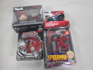 lot 205 image: 4 Assorted Toys...