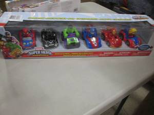 lot 235 image: Marvel SuperHero Vehicle 6 Pack...
