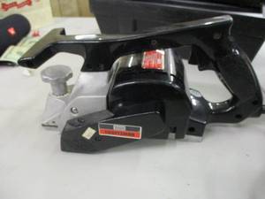 lot 69 image: Craftsman Sander...