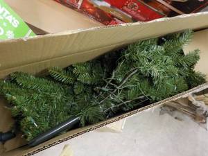lot 107 image: National Tree Co 4 12 ft Lighted X...