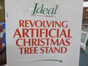 lot 113 image: Ideal Revolving Artificial Xmas Sta...