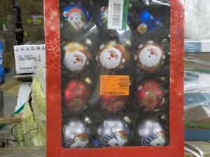 lot 123 image: Glass Ornaments - 1 broke...