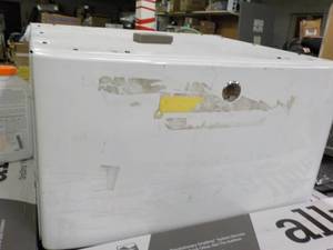 lot 147 image: Washer and Dryer Stands set of 2...
