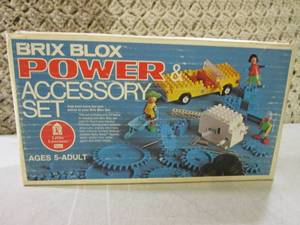 lot 34 image: (C-4) Vintage Brix Blox Power & Acc...