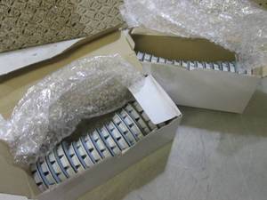 lot 39 image: (CSB) Lot of 30 3 Resin Concrete F...